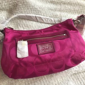 BNWT Srara Coach Handbag - Raspberry